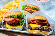With Crinkle Cuts in Tow, Shake Shack Opens in Tysons